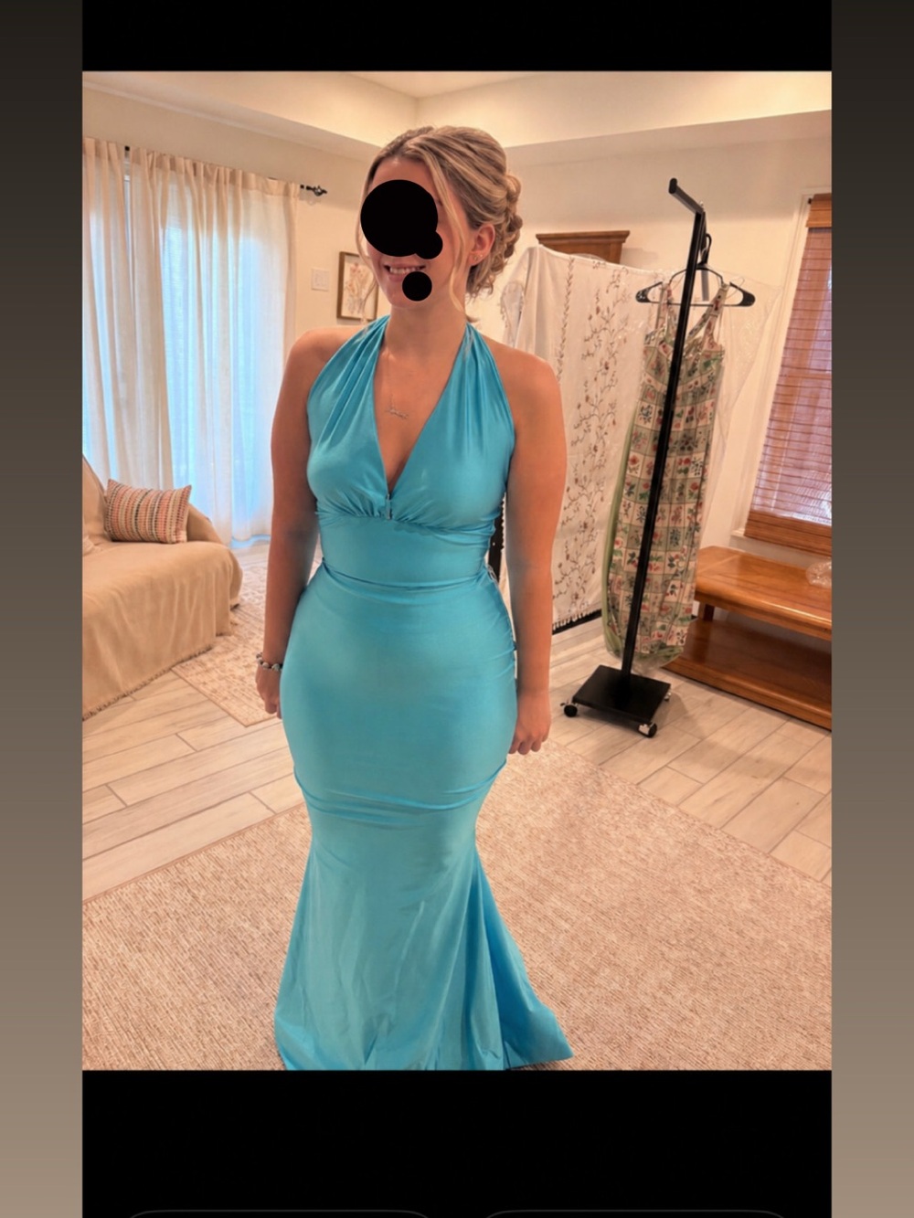 Elegant Aqua Halter Mermaid Evening Dress